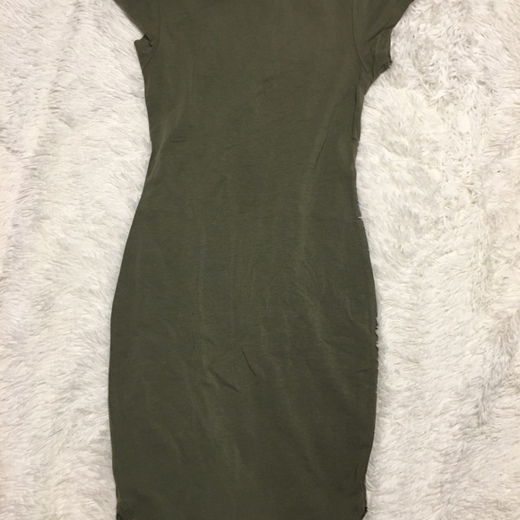 Long basic dress. - Picture 2 of 3